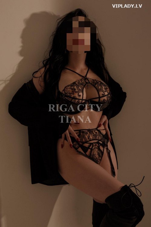 Tiana Real GFE