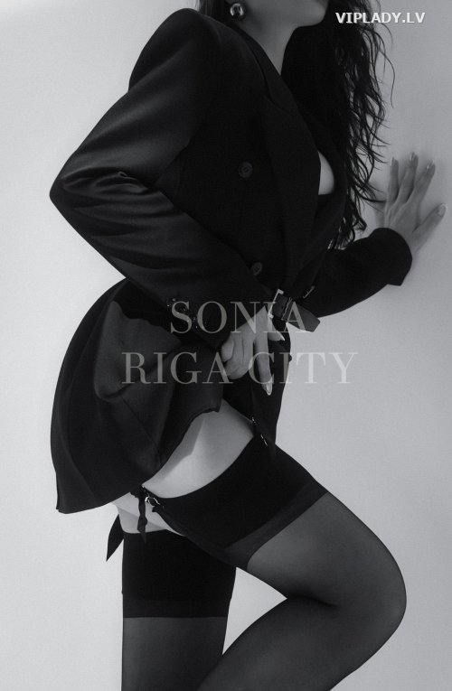 Sonia REAL