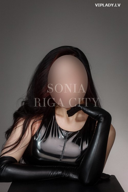 Sonia REAL