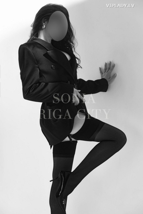 Sonia REAL